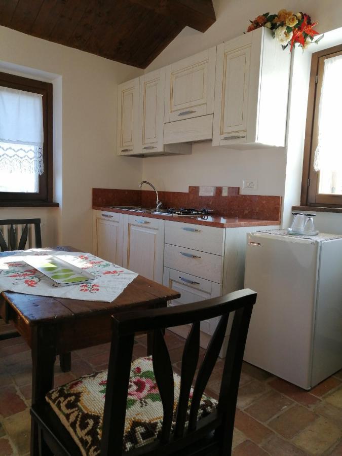 Casale San Martino Agriturismo Bio Sant'Angelo in Pontano Екстериор снимка