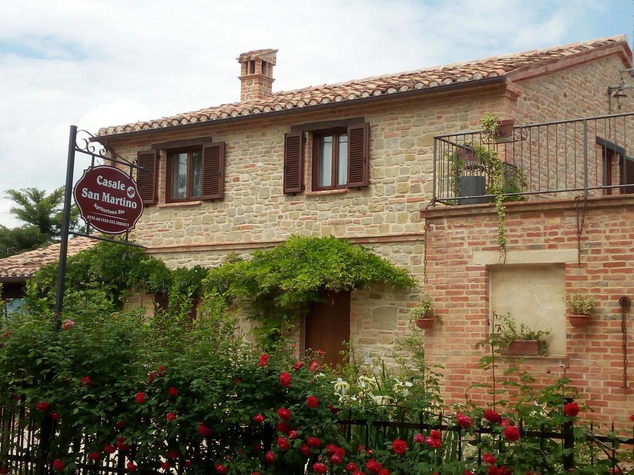Casale San Martino Agriturismo Bio Sant'Angelo in Pontano Екстериор снимка