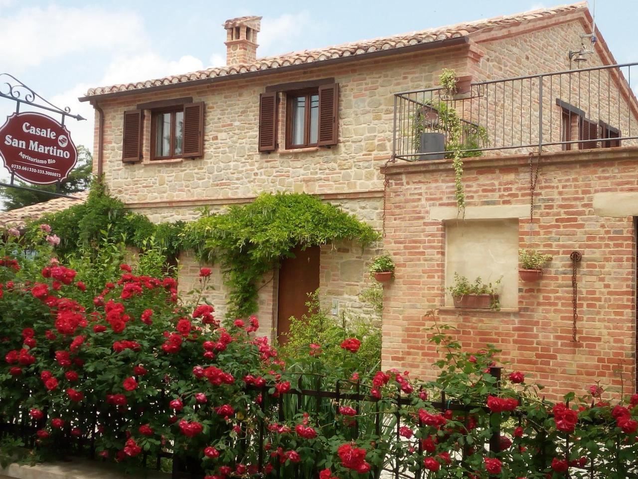 Casale San Martino Agriturismo Bio Sant'Angelo in Pontano Екстериор снимка